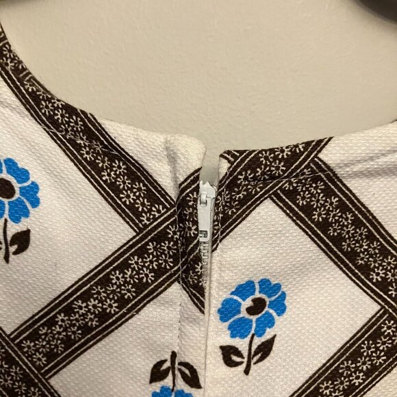 Vintage Drop Waist Mod Dress - Picture 5 of 5